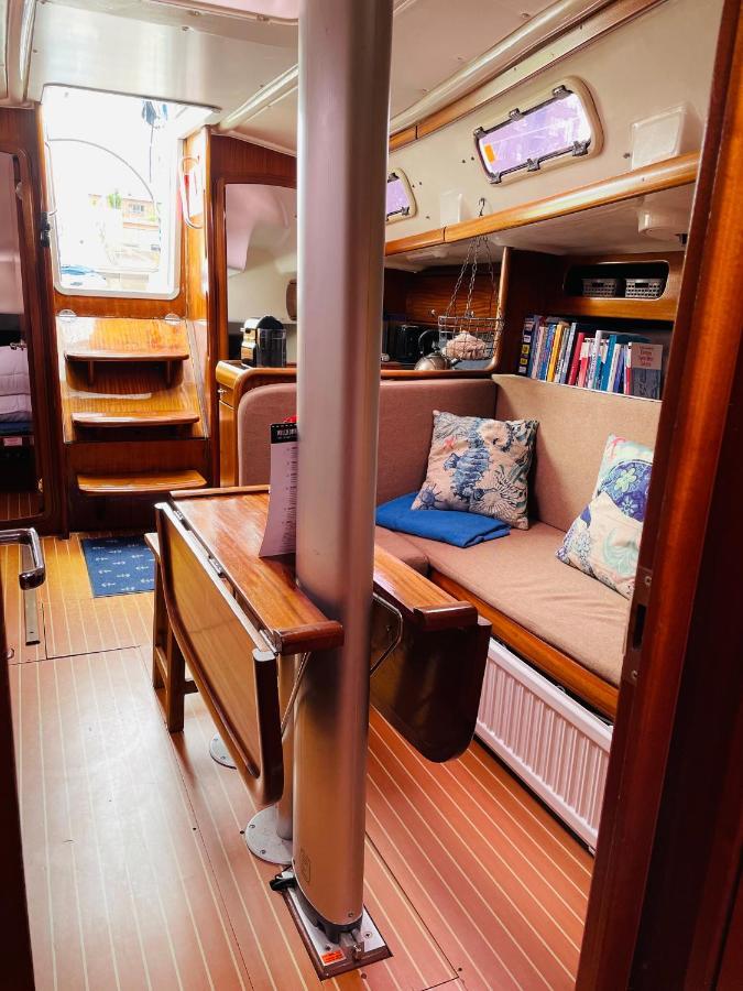 Segelyacht Bateau-hôtel